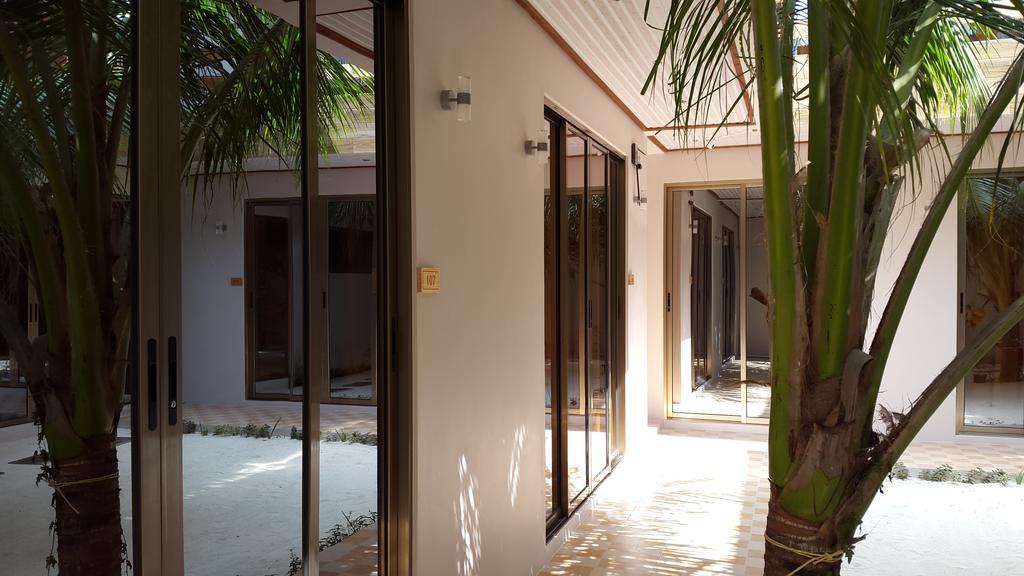 White Sand Lodge Maafushi Eksteriør bilde